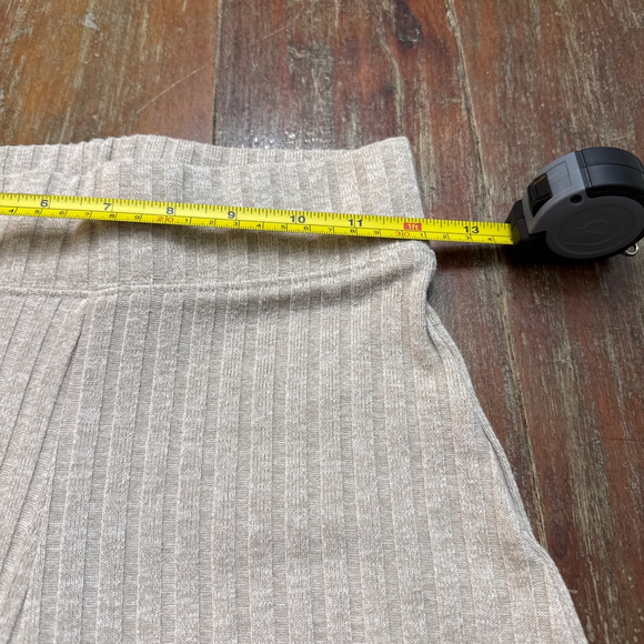 Stradivarius Wide Leg Cropped Ribbed Pants XS Beige - Picture 5 of 9